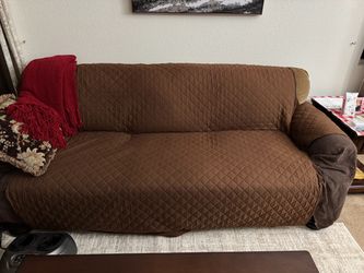 Couch covers (2 Sizes) READ DESCRIPTION