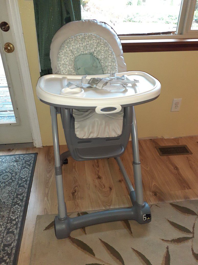 Graco Adjustable High Chair, PRELOVED 