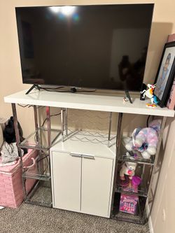 White bar cabinet