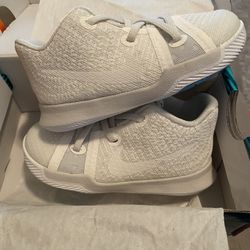 Brand New Kyrie (TD) 7C