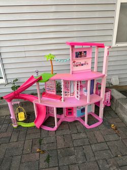 Barbie DreamHouse 3-Story Dollhouse with Slide
