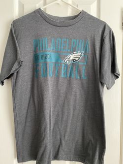 Philadelphia Eagles Fanatics Branded T-Shirt  size medium