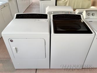 Whirlpool Cabrio Washer and Gas Dryer 90 Day Warranty Some Delivery