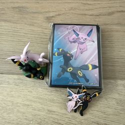 Prismatic Evolutions Figure and Card Sleeve Bundle