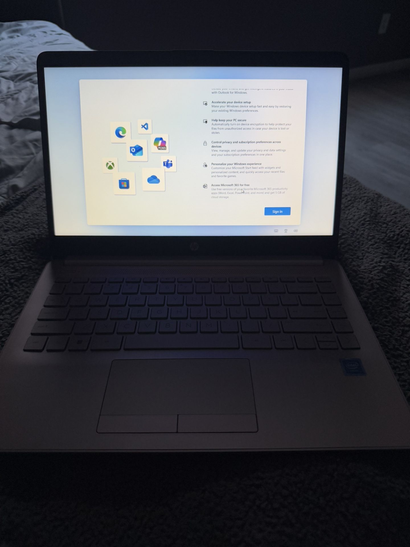 PINK HP 14” HD WINDOWS LAPTOP