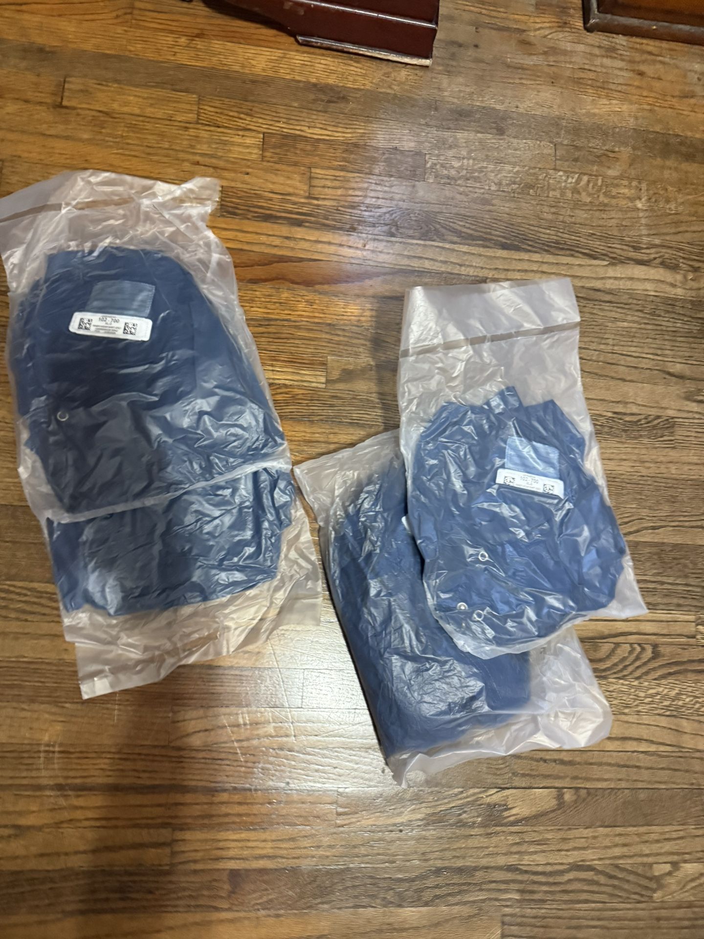 Scrubs/Cleanroom Garments