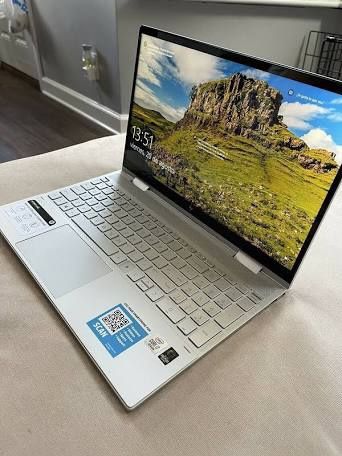 15.6” HP ENVY x360 CONVERTIBLE 2-in-1 i7 Laptop