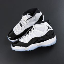 Air Jordan 11 Retro 'Concord'