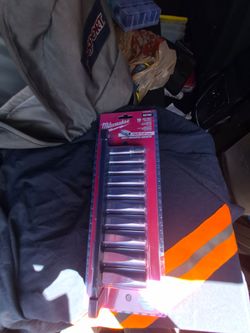 MILWAUKEE Metric  socket set 3/8" Drive 10-piece
MILWAUKEE