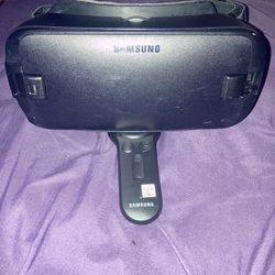 Samsung gear VR Headset With Controller