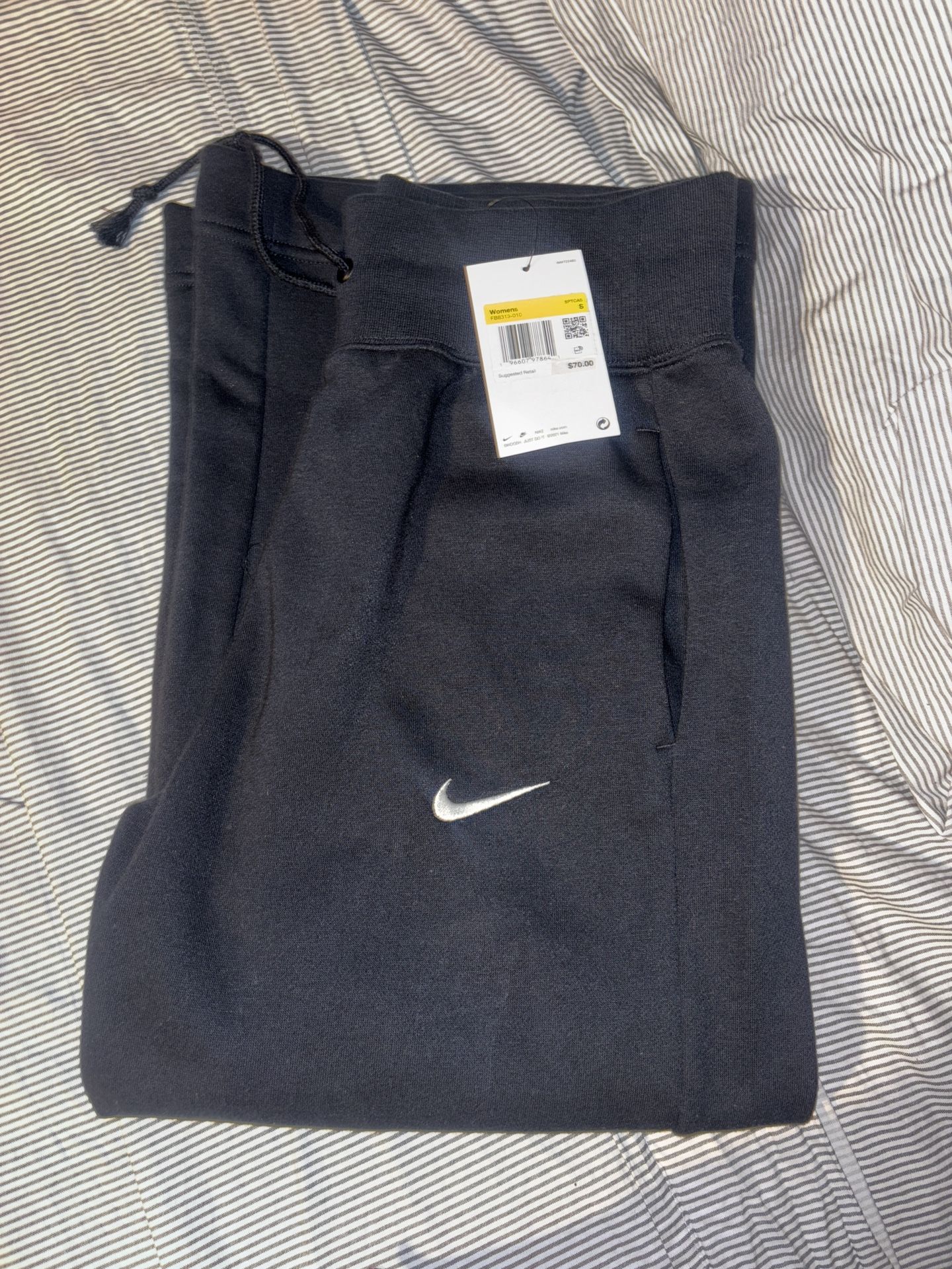 Black Nike Wide Leg Sweatpants, Small