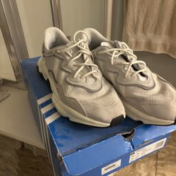 Adidas Men’s Ozweego Sz 10.5 $25