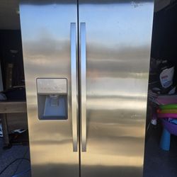 Whirlpool Refrigerator