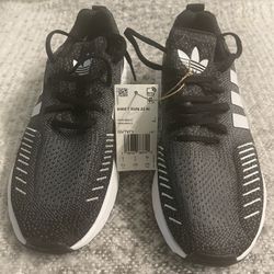 Adidas Swift Run 22 W 
