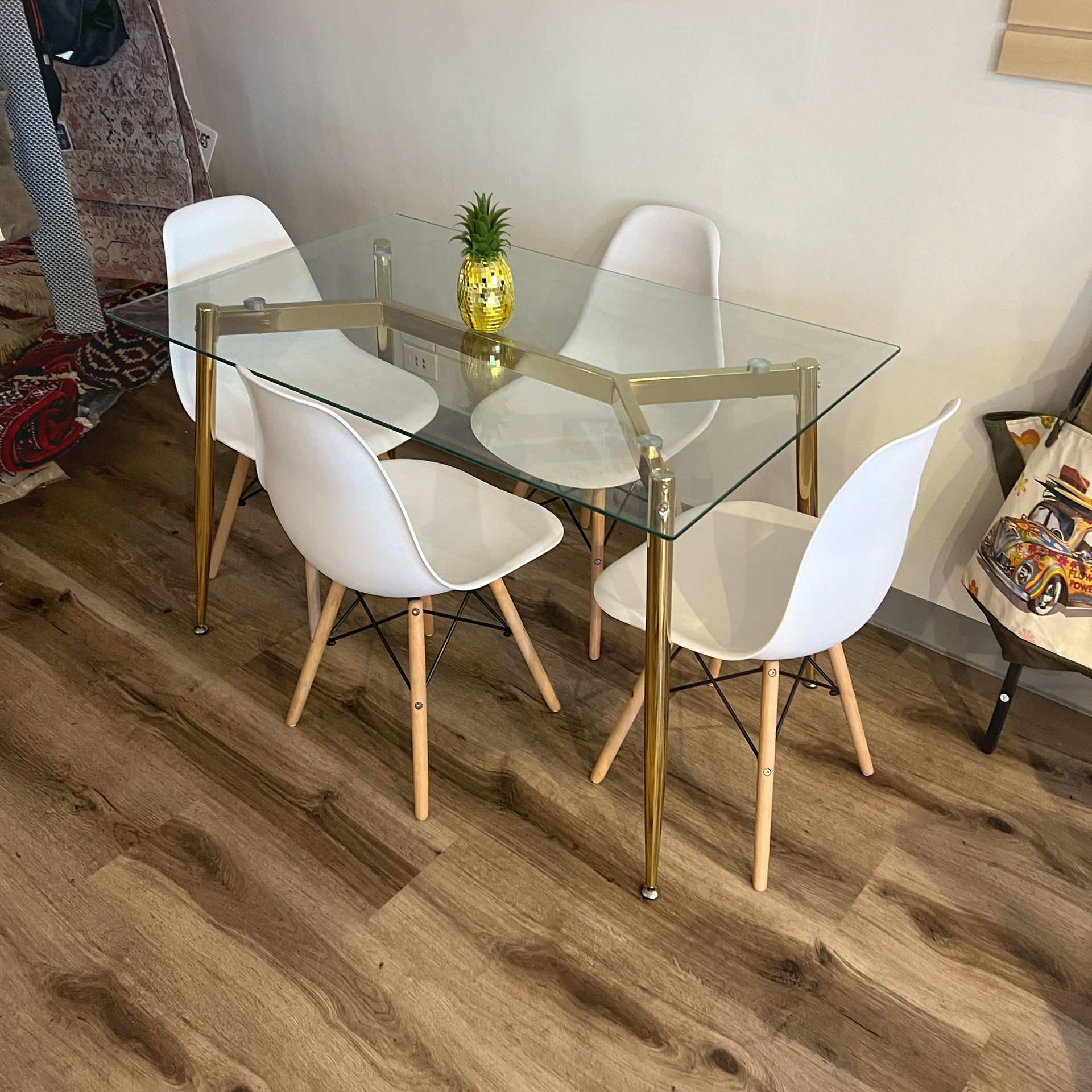 Modern Glass Dining Set With White Velvet Chairs For4