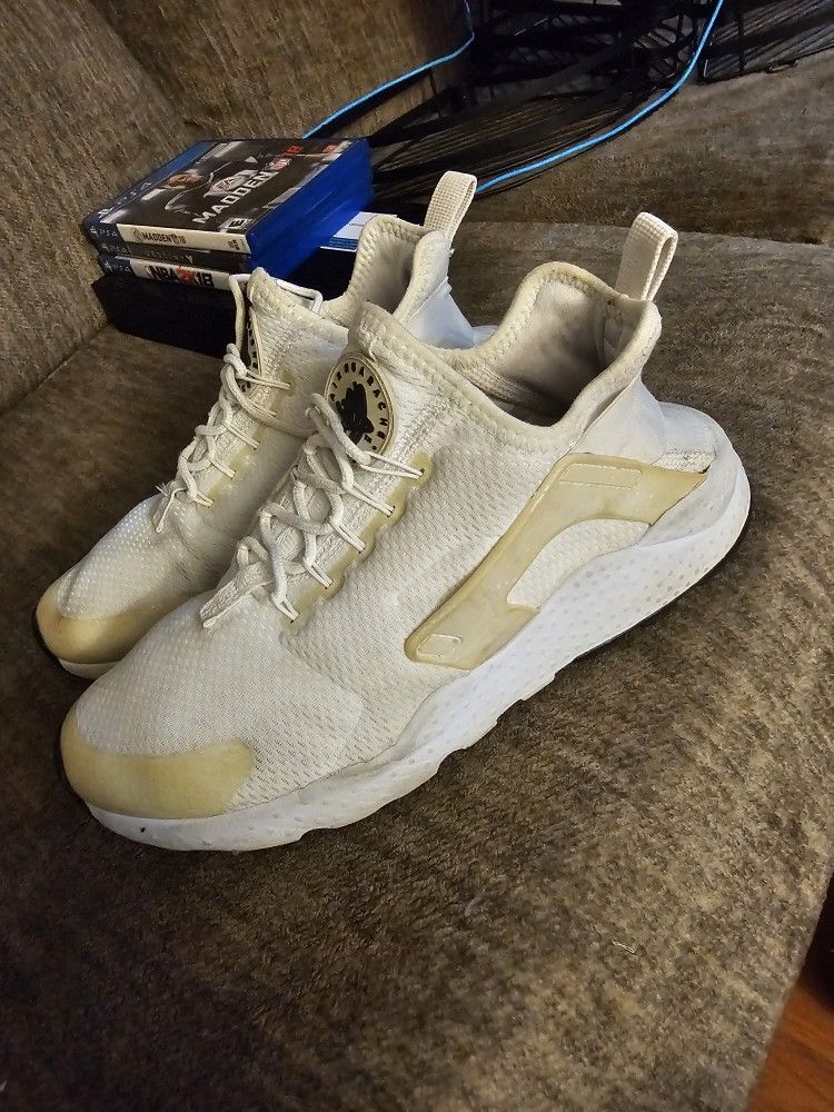 Nike Huaraches