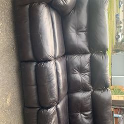 3 Seat Recliner Couch