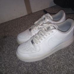White Air Force 1 