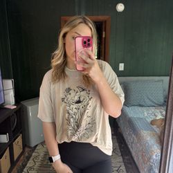 Floral Graphic Beige Top