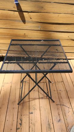 Outdoor table