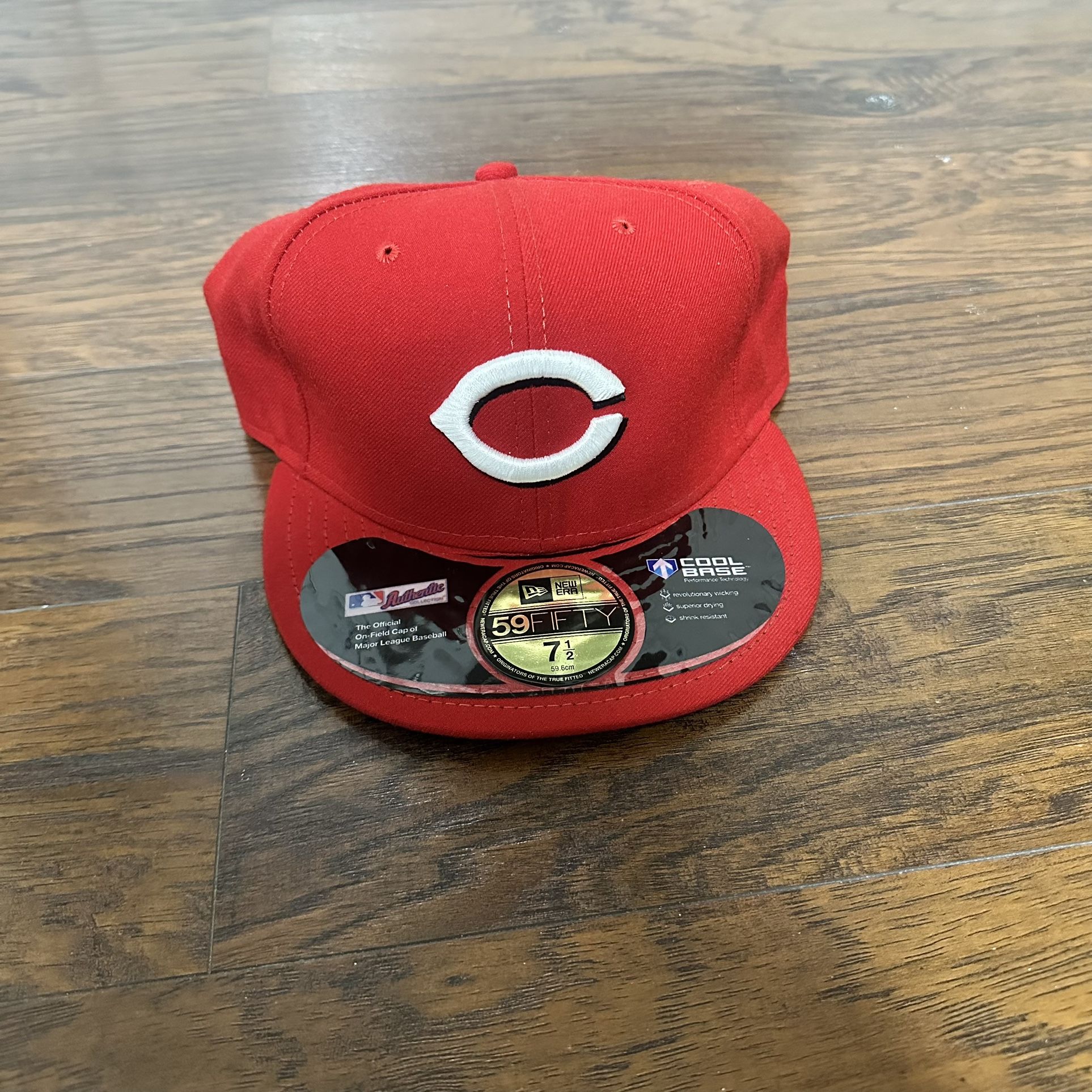 New Era 59FIFTY Cincinnati Reds Hat (Size 7 1/2) for Sale in Shoreline ...