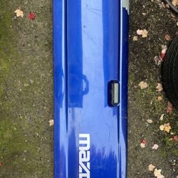 2004 Mazda B2300 Tailgate