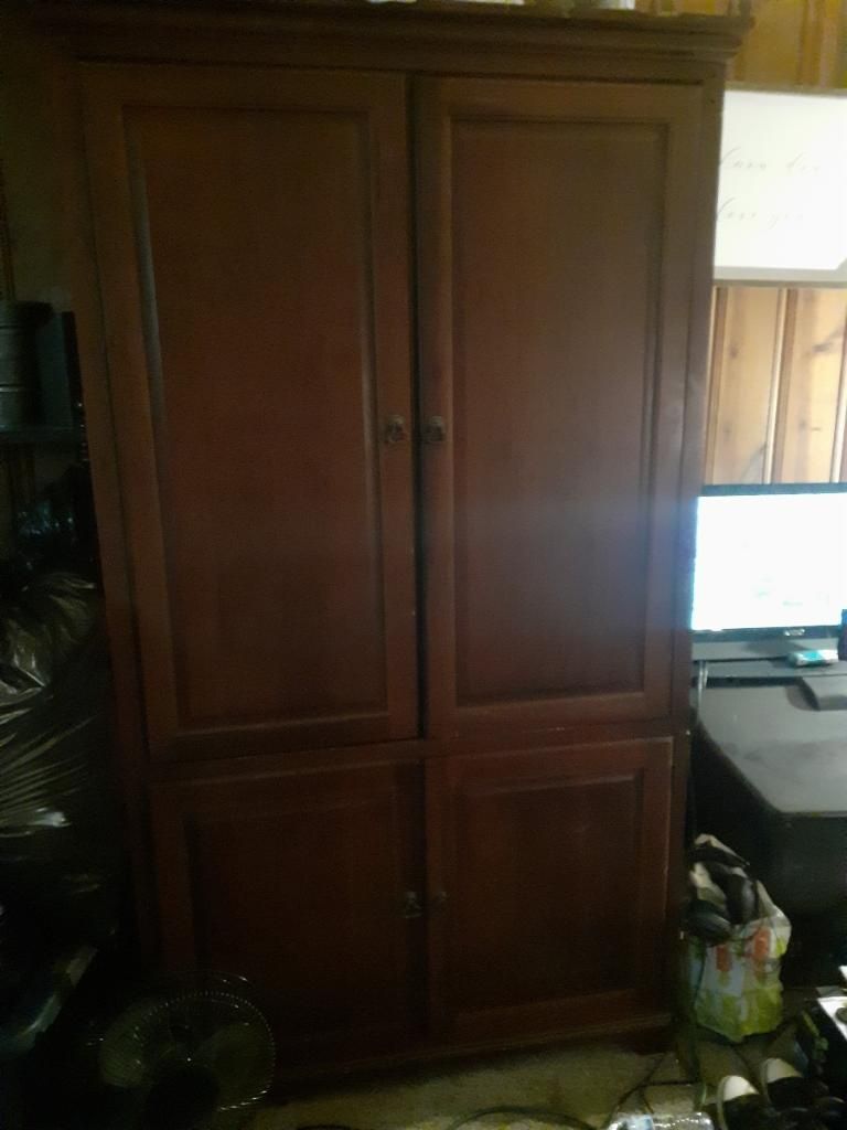 Big Storage Wood Shelves