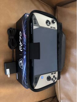 Claw MSI 8 AI+