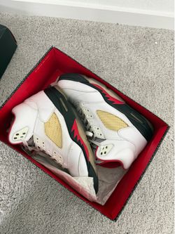 Jordan 5 fire red