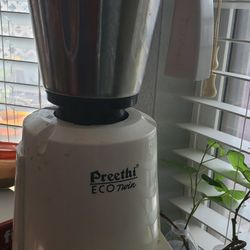 Used preethi mixer grinder with single stainless steel jar.