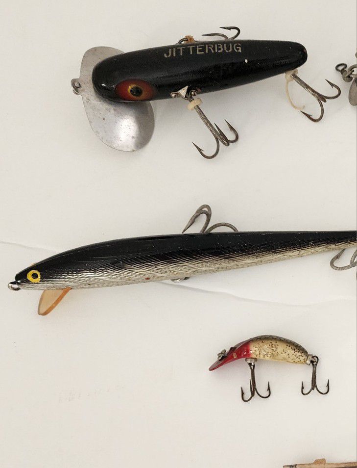 7 - Vintage, Antique, Musky Fishing Lures. for Sale in Sun City