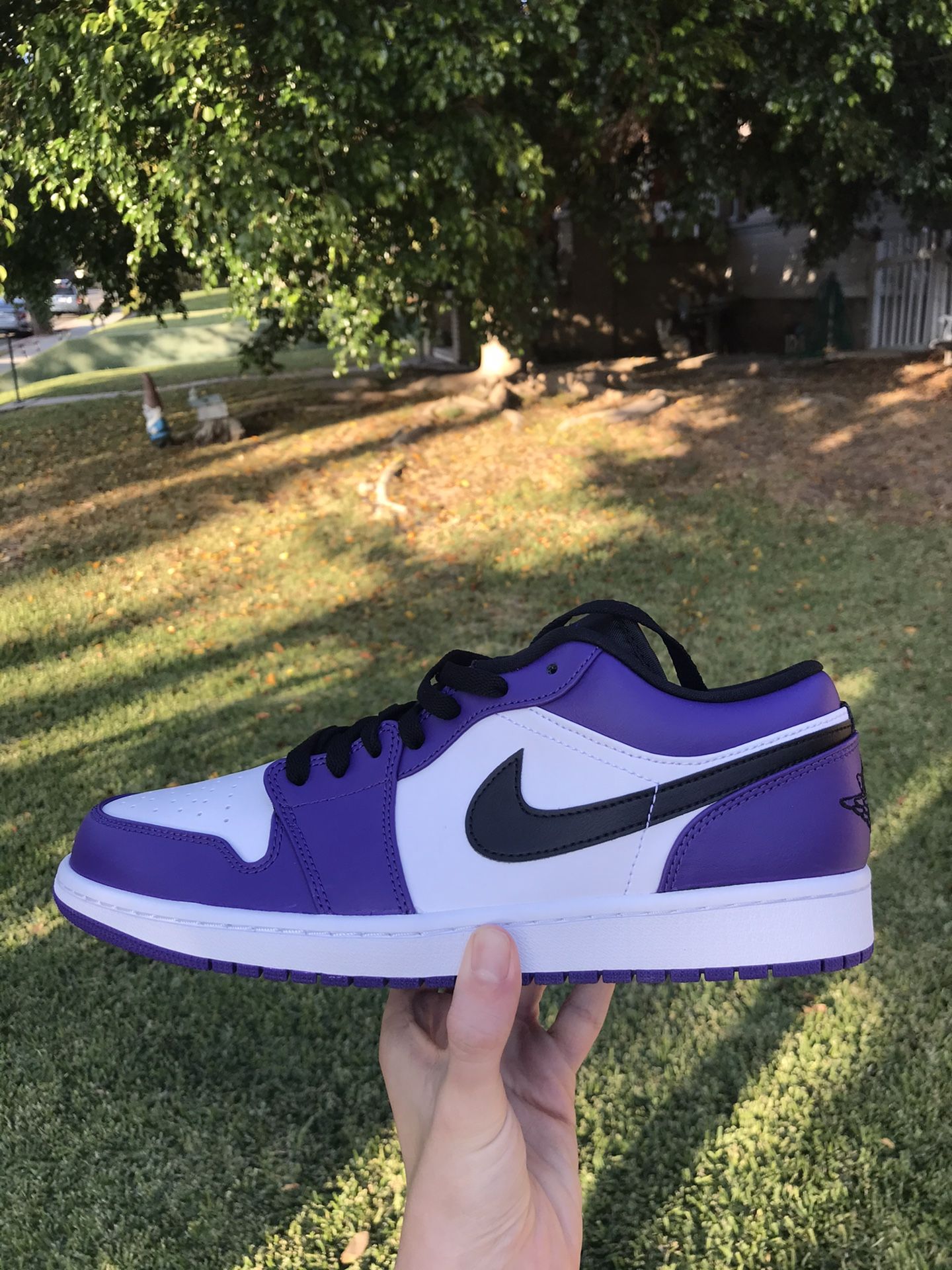 Air Jordan 1 Low Court Purple Size 10.5