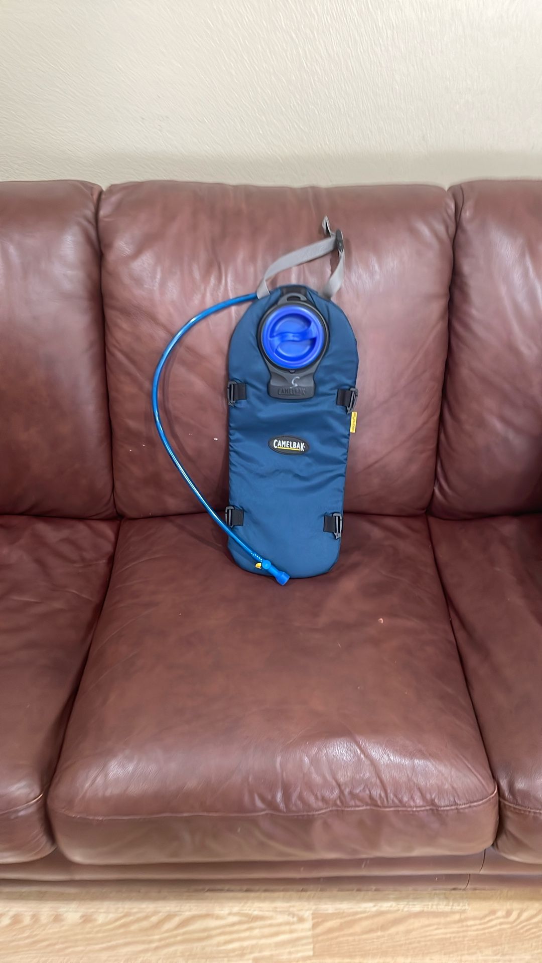BACKPACK, HYDRATION SYSTEM