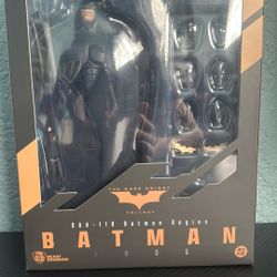 beast kingdom batman begins (brand new)
