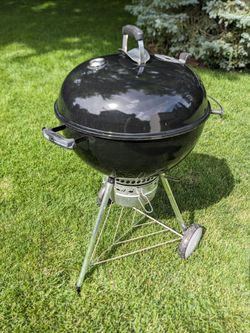Weber Master Touch 22" kettle grill
