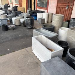 Flowerpot Clearance Sale