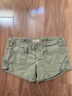 Hollister Olive Cargo Shorts with Embroidered Waistband