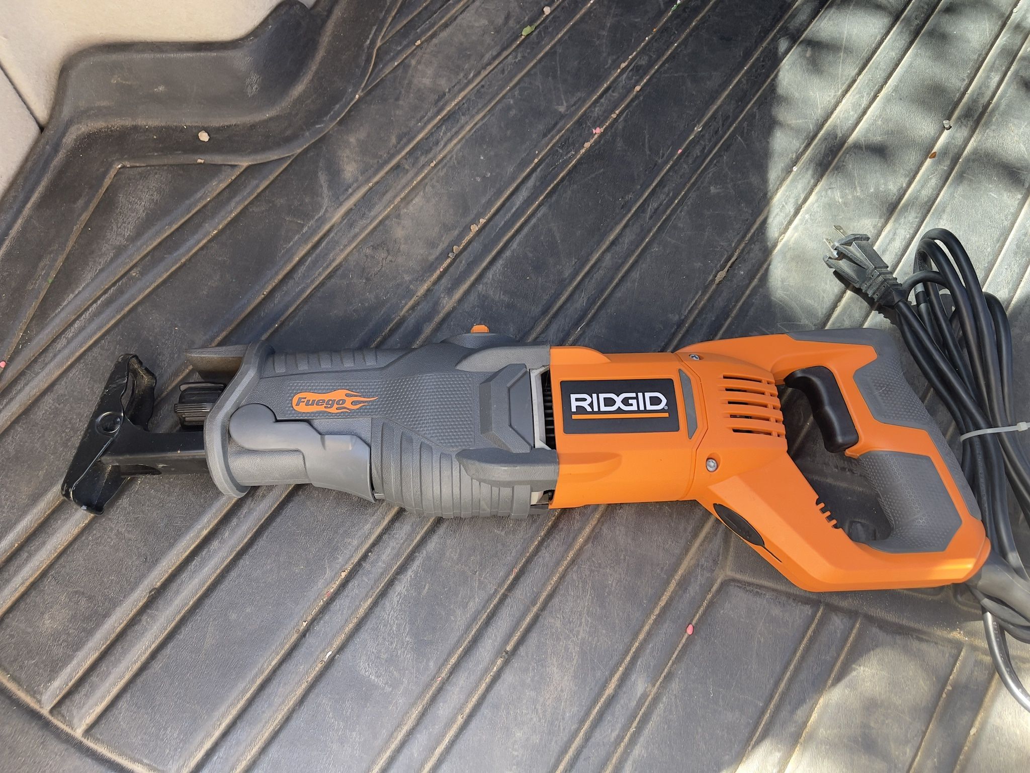 RIDGID Fuego 10 Amp Corded Orbital Reciprocating Saw