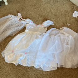 Beautiful princess wedding dress For a little girls