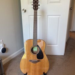 Yamaha FG800 Acoustic Guitar Including Guitar Stand