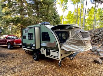 R-POD 176t / 2016 Pic is older it is faded due to sun