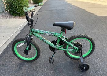 Dynacraft Invader 16" Children's Bike