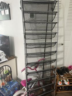 Shoes holder