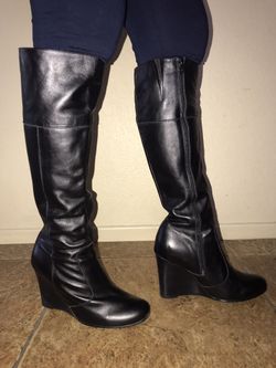 Black Heel Boots Size 10M