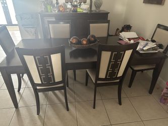 Dining Set