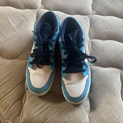 Jordan 1 Unc Blue Size 7y