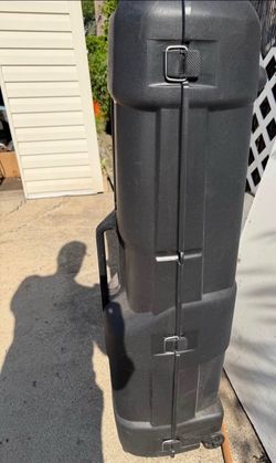 ⛳️🔥🏌️ HARD SHELL GOLF TRAVEL CASE delivery option available. 🏌️🔥⛳️
