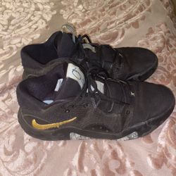 Nike PG 6 Paul George Black Gold Basketball Shoes Size 11.5