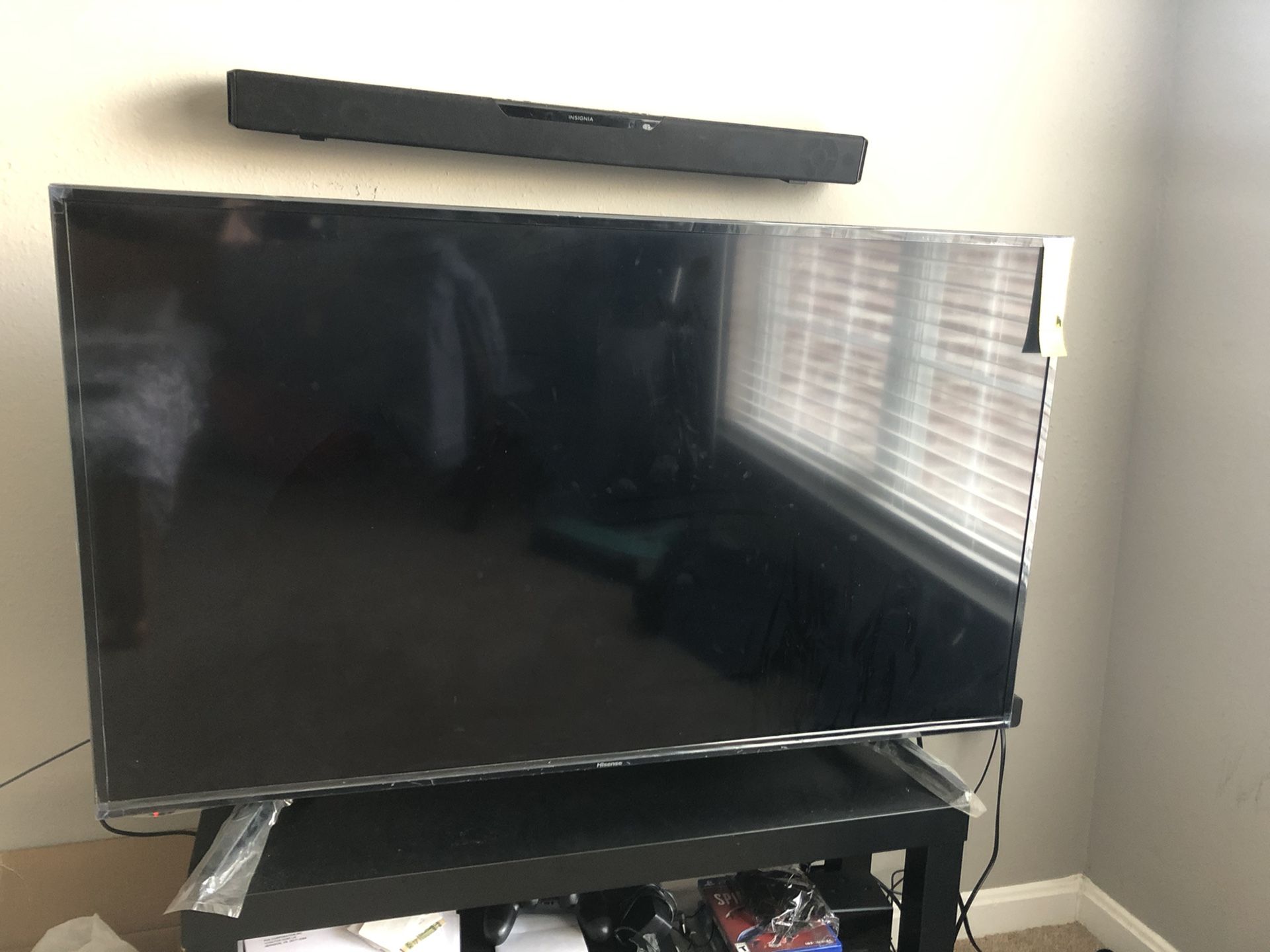 Hisense 50 inch TV - New with Amazon firetv Cube