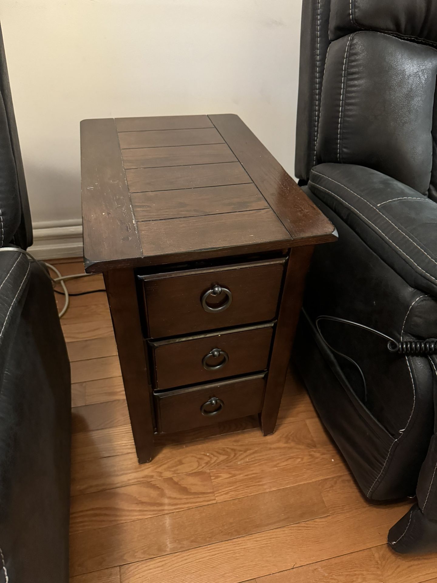 Dark Brown Wood End Table